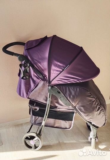 Прогулочная коляска новая babyton
