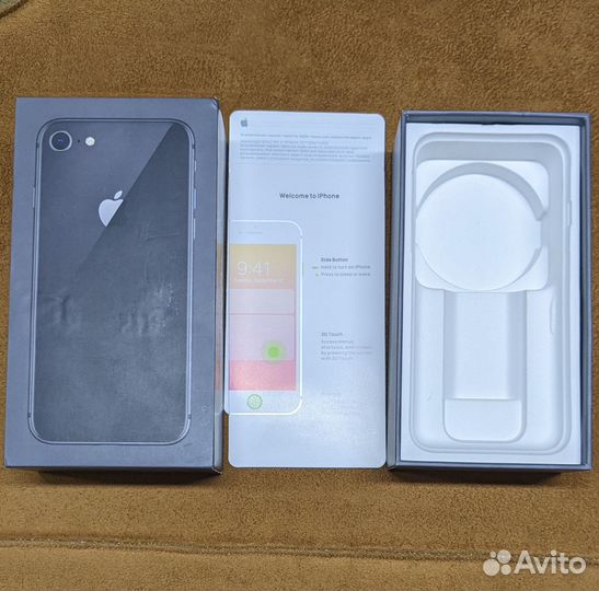 Коробки от iPhone 6S, 8, X