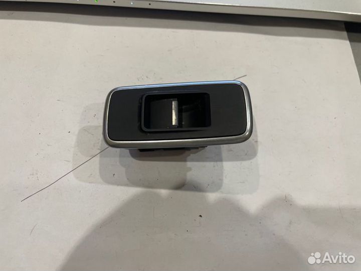 Кнопка стеклоподъемника задняя правая Jaguar Xf