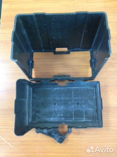 Подставка/площадка под аккумулятор Honda Civic 4D