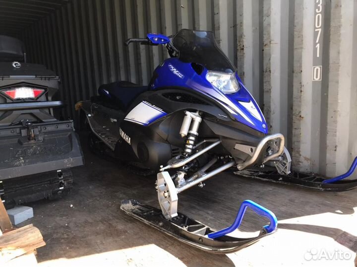 Снегоход Yamaha nitro