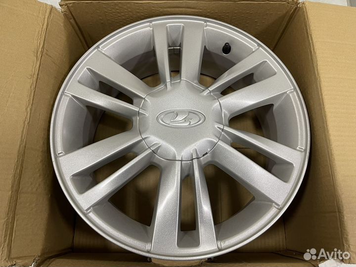 Новые оригинальные Ptalomay R16 LADA Vesta FL