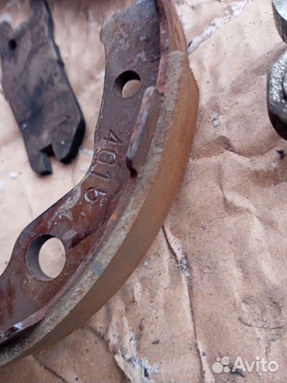 Задний тормоз Тойота Раф4 4