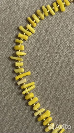 Украшение из коралла