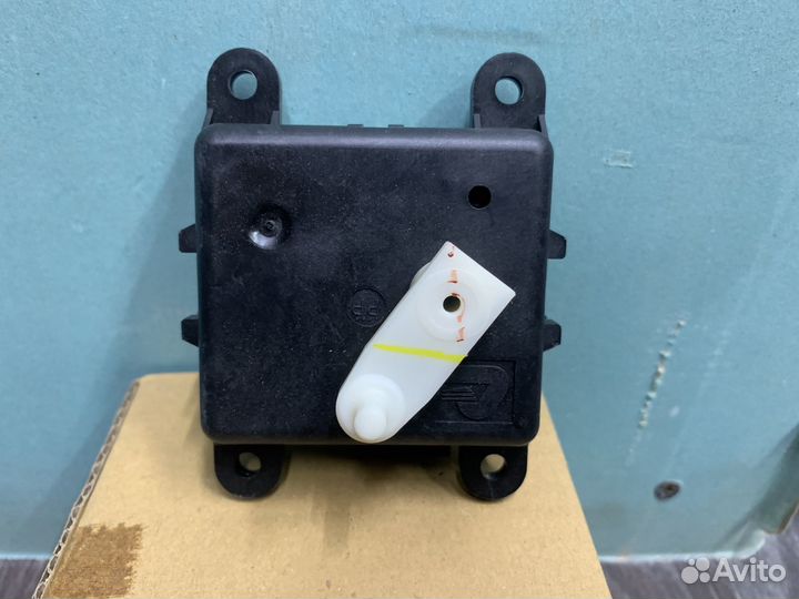 Сервопривод заслонки печки Impreza GD GG новый