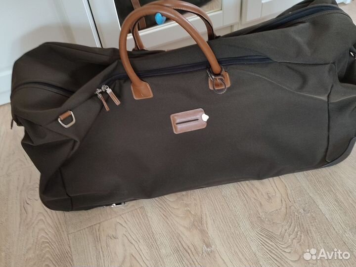 Сумка мужская спортивная на колёсах