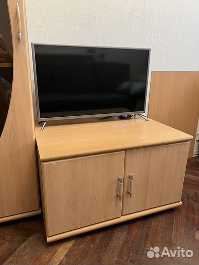 Стенка в гостиную бу