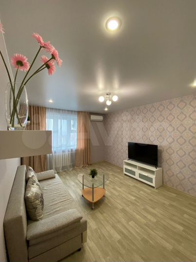 1-к. квартира, 46 м², 10/15 эт.