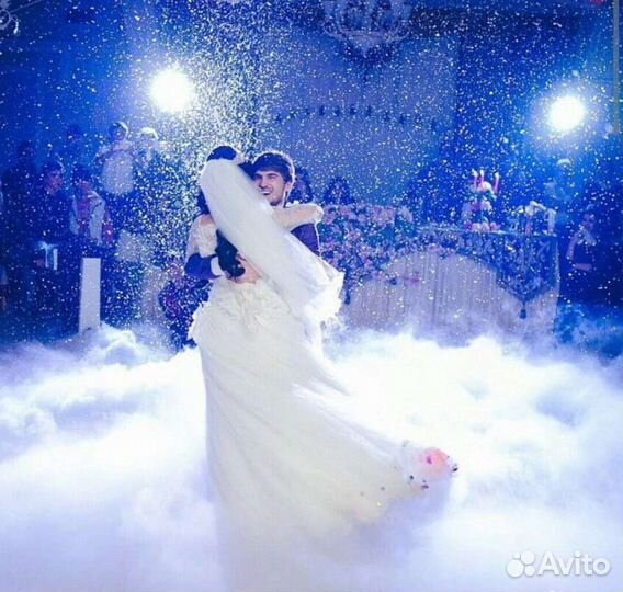 Тяжёлый дым, искромёты, конфетти