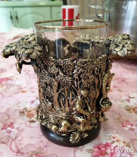 Подстаканник со стаканом