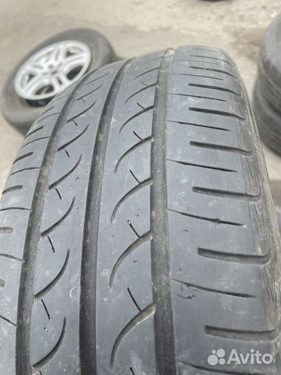 Yokohama BluEarth AE01 185/55 R16