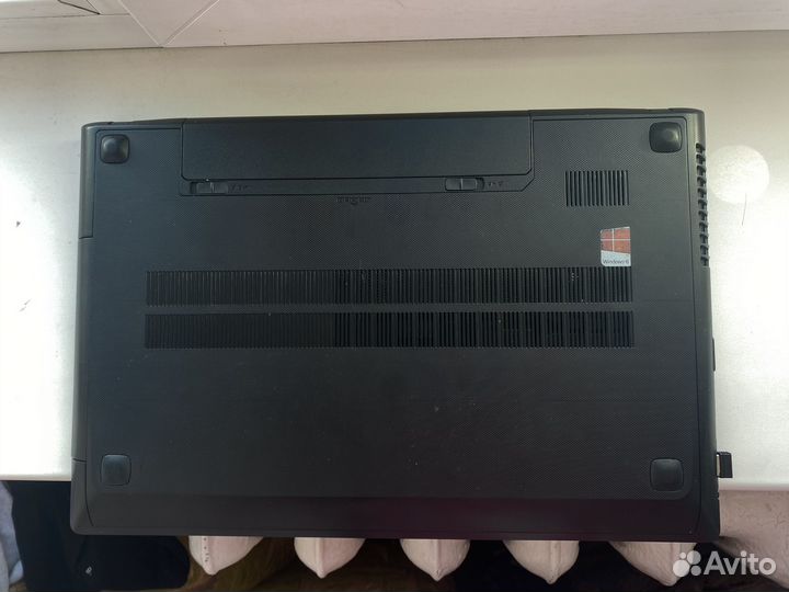 Ноутбук lenovo