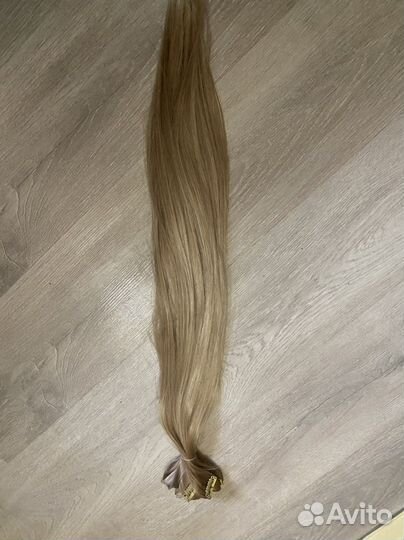 Волосы на заколках