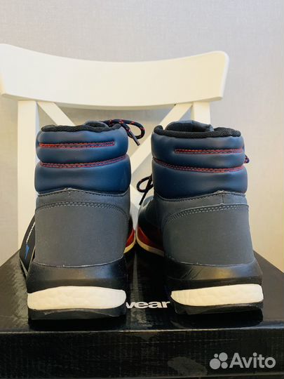 Трекинговые ботинки 45 новые