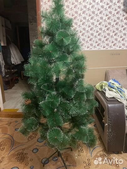 Елка искусственная