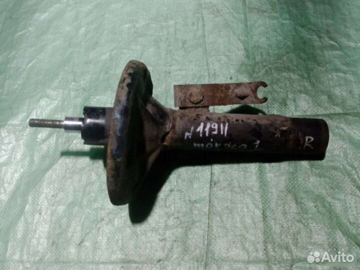 Амортизатор передний правый Ford Mondeo 1