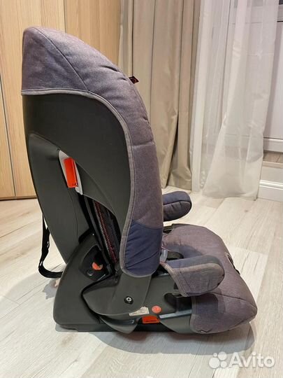 Детское автокресло 9 до 18 кг