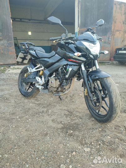 Мотоцикл bajaj pulsar NS200