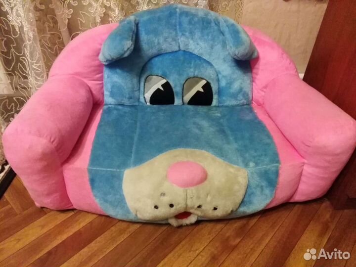 Диванчик детский игровой