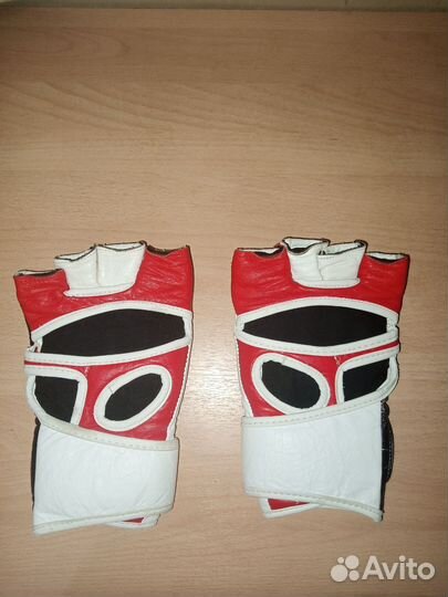 Перчатки для мма demix