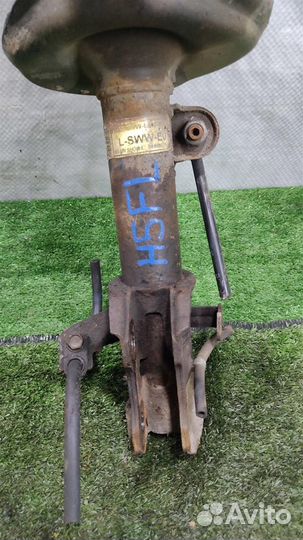 Стойка амортизатора передняя левая Honda CR-V 3