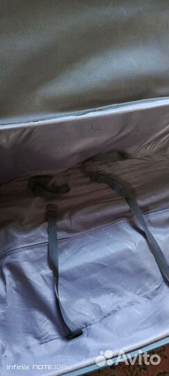 Чемодан на колесах очень большой