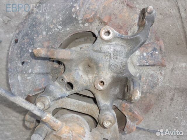 Цапфа / поворотный кулак передняя левая BMW E36 s1013114