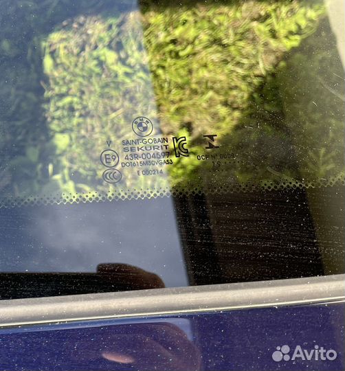 Стекло третьего ряда панорамной крыши BMW X7