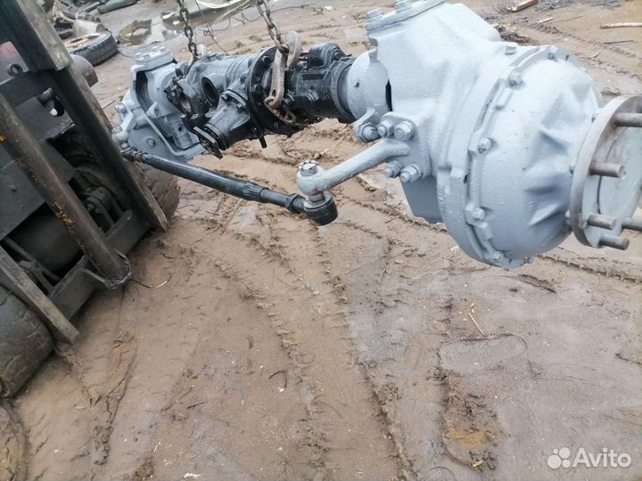 Передний ведущий балочный мост к мтз 82