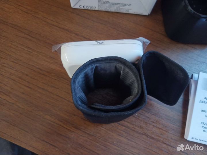 Тонометр автоматический новый omron