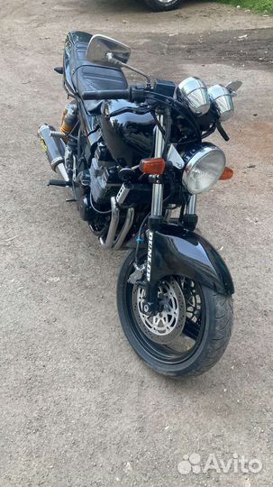 Yamaha xjr400