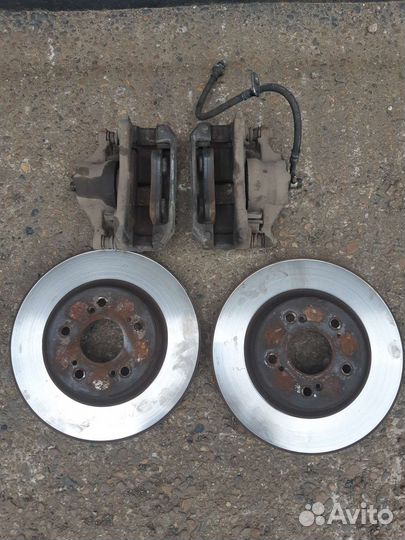 Передние суппорта и диски Honda CRV 3 поколение