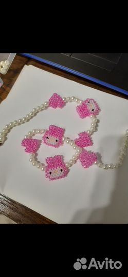 Украшения/фигурки/брелки/подвески из бисера