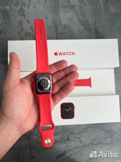 Apple Watch 6 44mm RED