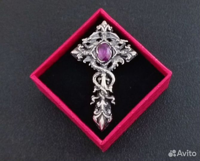 Серебряные подвески для рокеров