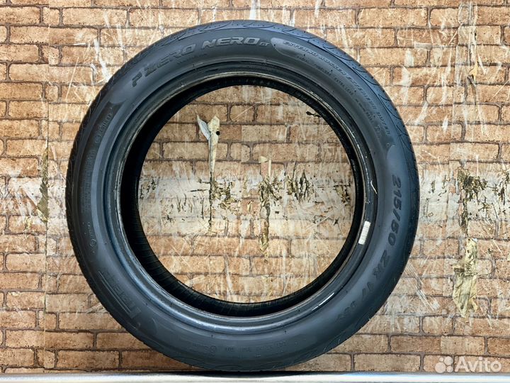 Pirelli P Zero Nero GT 215/50 R17