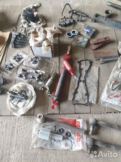 Запчасти для погрузчиков manitou