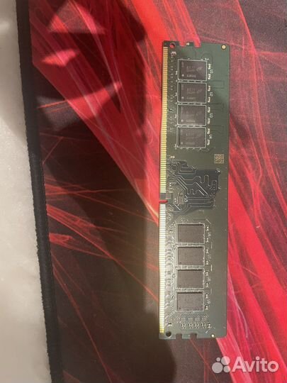 Оперативная память Crucial DDR4 16Gb 2400MHz