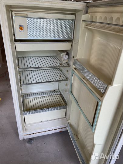Холодильник бу