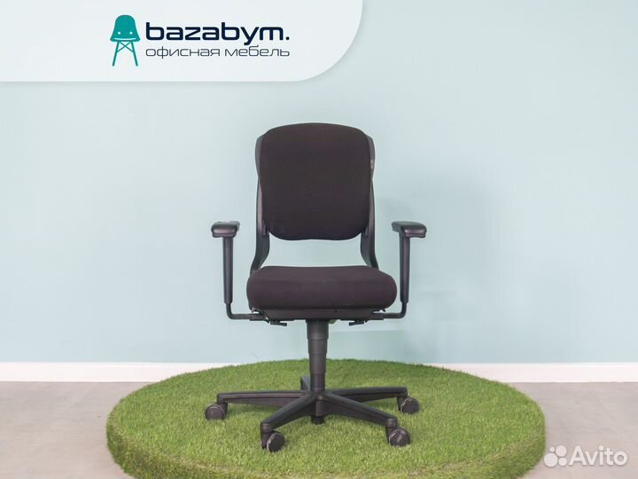 Кресло компьютерное Ahrend 230