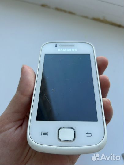 Samsung Galaxy Gio GT-S5660