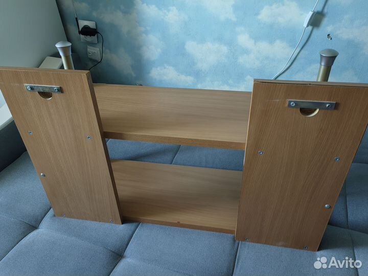 Полка настенная навесная