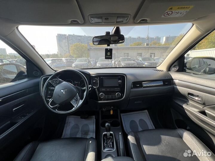 Mitsubishi Outlander 2.0 CVT, 2016, 129 000 км