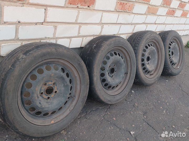 Yokohama C.Drive 2 AC02 215/60 R16 97V