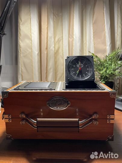 Радиоприемник S.O.S.L