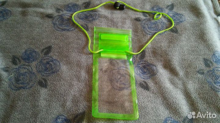 Водонепроницаемый чехол