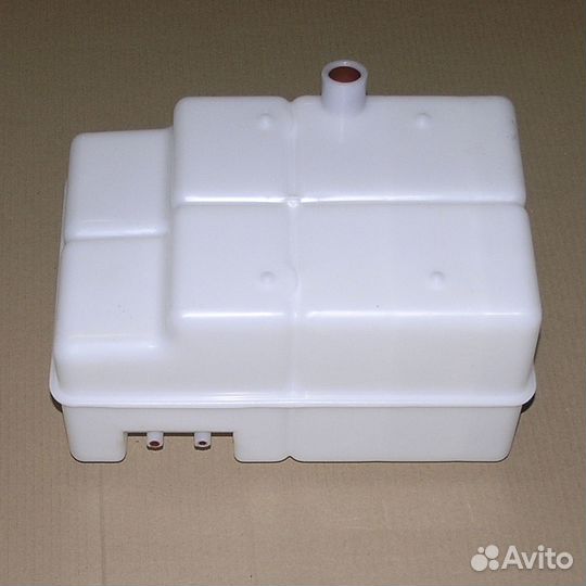 Бачок расширительный камаз-6520 п 6520-1311010-01