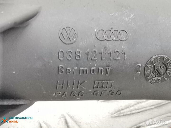 Корпус термостата Volkswagen Golf 3 1999 038121121