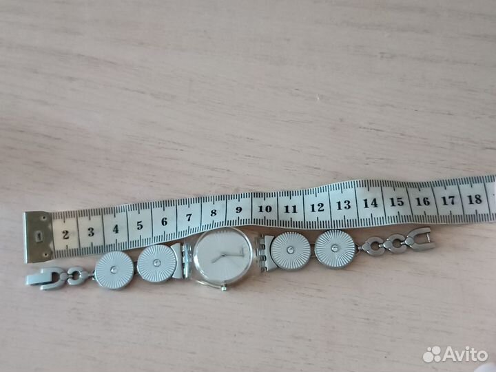 Часы Swatch на тонкую руку