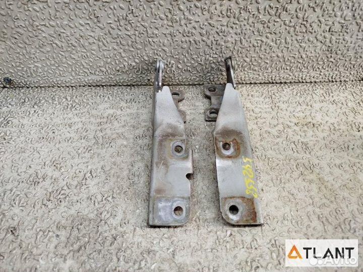 Петля капота mitsubishi EK wagon